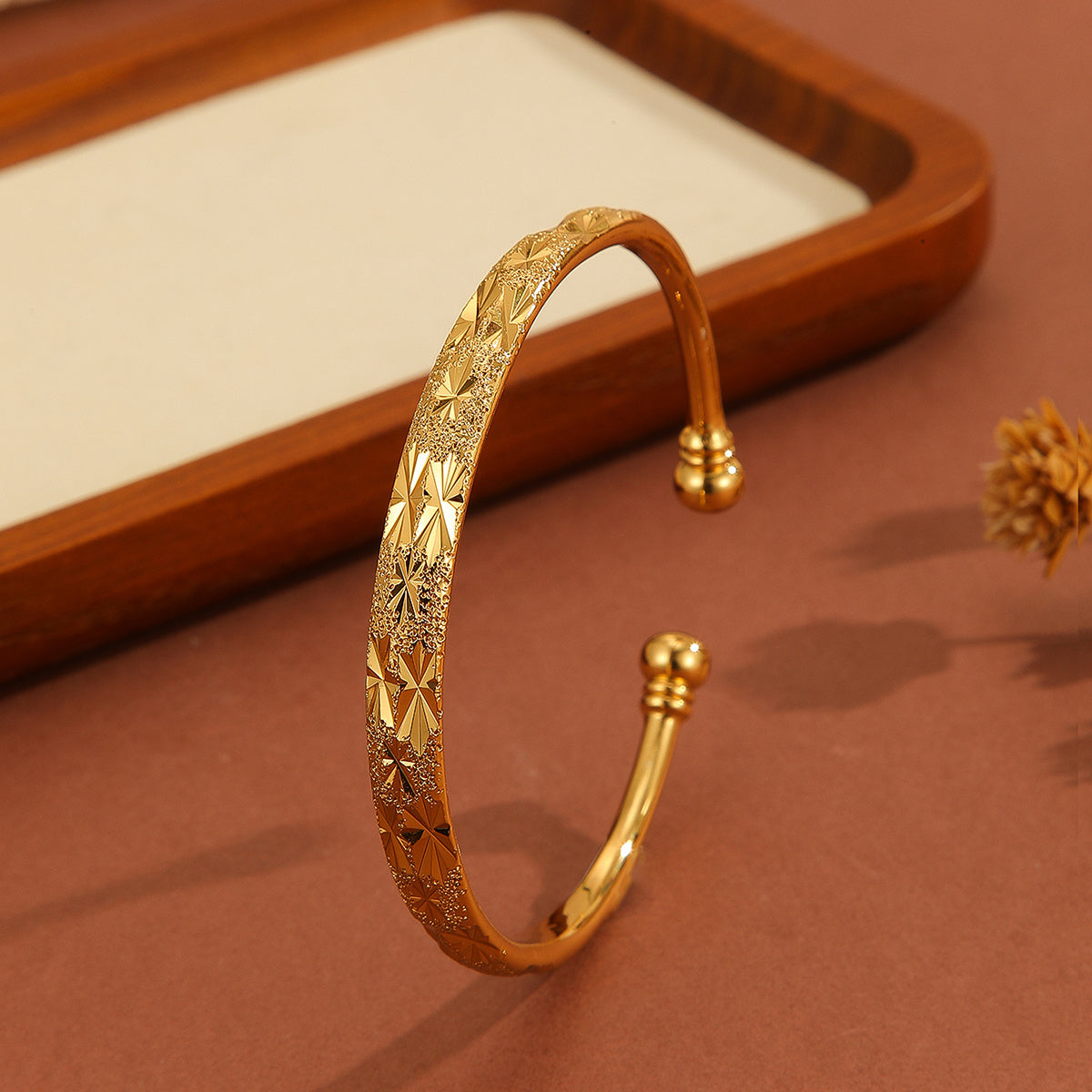 Vintage 18K Gold-Plated Open Bracelet – Delicate Pattern, Sand Gold Finish, Perfect for Daily Wear & Gifts